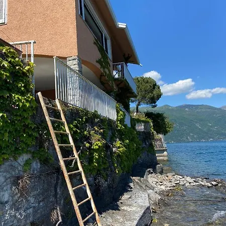 Villa A Lago *
